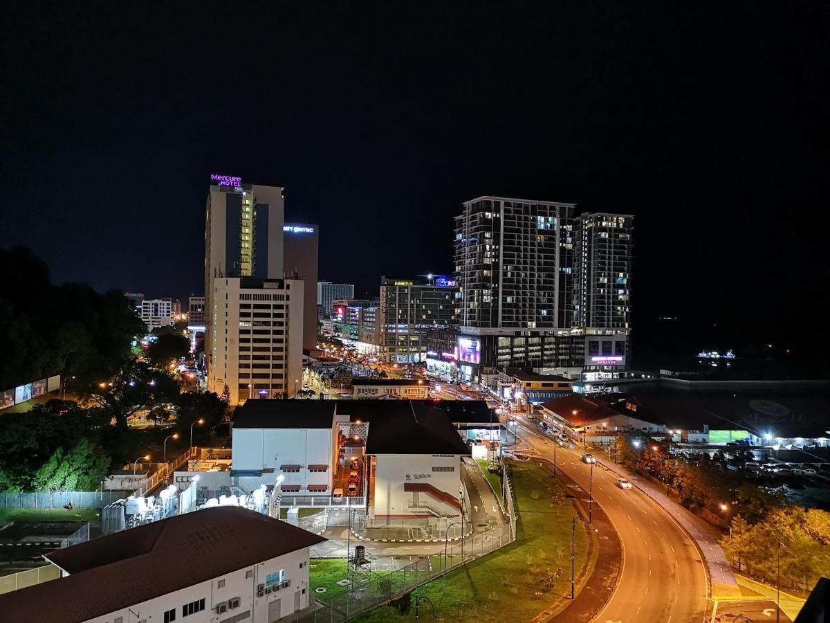 Jesselton Quay With City View Near Suria Sabah Mall & Jesselton Point Kota Kinabalu Buitenkant foto